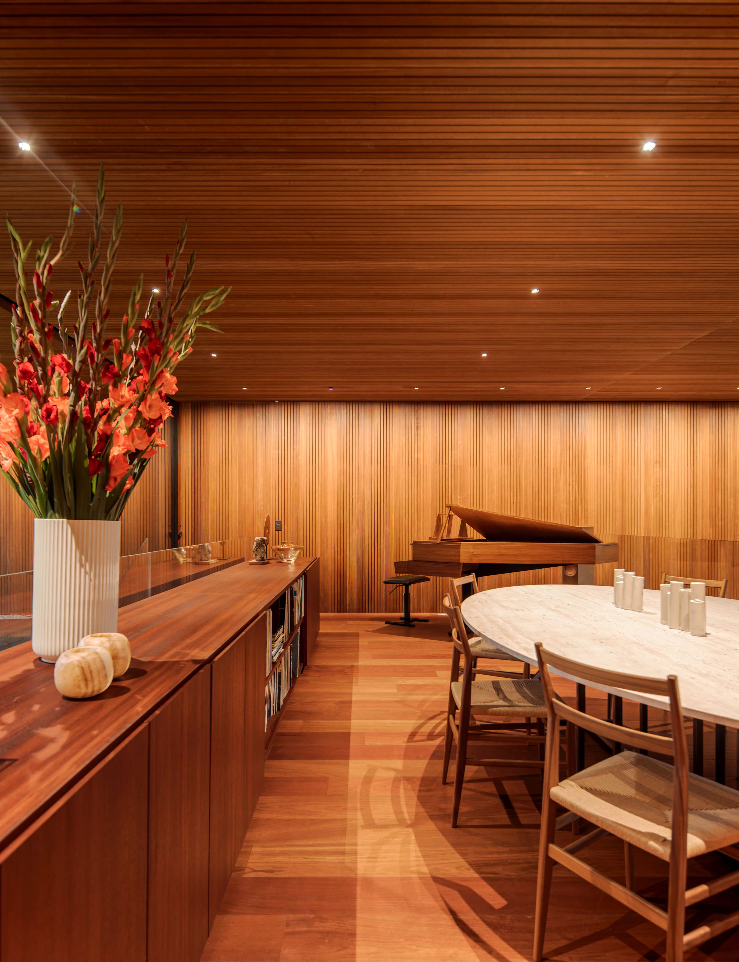 De heropleving van hout in hedendaags interieur design